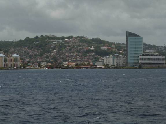 Chegando em Fort-de-France, capital da Martinica, a mais urbanizada ilha do leste do Caribe