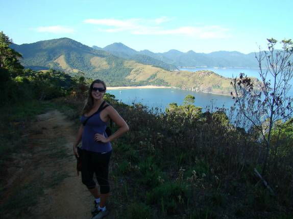 Chegando na Praia do Bonete após 12 km de trilha em Ilha Bela - SP Chegando na Praia do Bonete após 12 km de trilha em Ilha Bela - SP
