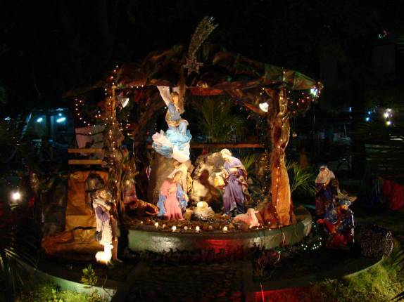 Clima natalino: presépio na praça central de León, norte da Nicarágua Clima natalino: presépio na praça central de León, norte da Nicarágua