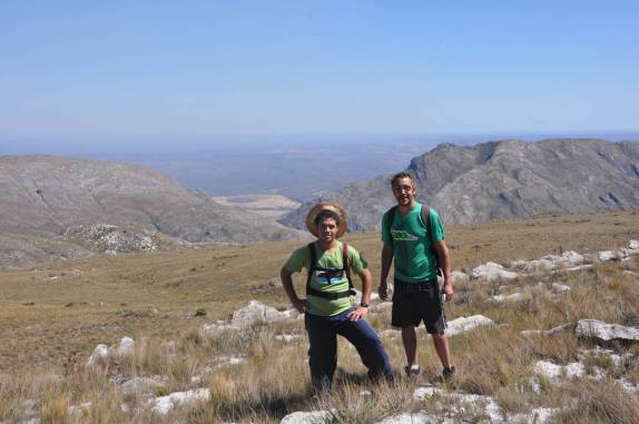 Com o nosso guia Walter, na Lapinha, região da Serra do Cipó - MG Com o nosso guia Walter, na Lapinha, região da Serra do Cipó - MG