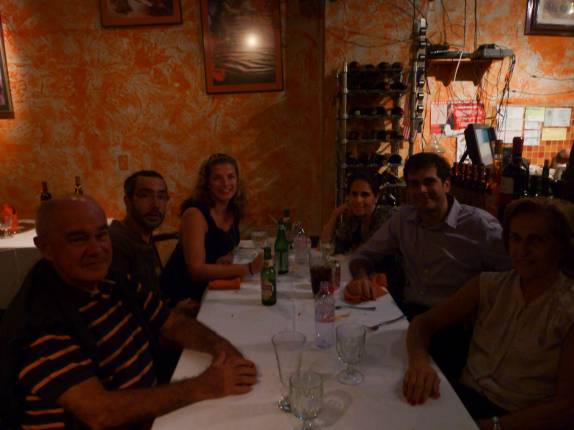 Comemoração dos três anos de casamento, junto com o Marcelo, Su e seus pais, num restaurante em Key Biscayne, na Flórida - EUA Comemoração dos três anos de casamento, junto com o Marcelo, Su e seus pais, num restaurante em Key Biscayne, na Flórida - EUA