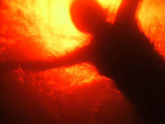 Cor avermelhada, quase preta, da Cachoeira do Buracão, região de Ibicoara, na Chapada Diamantina - BA