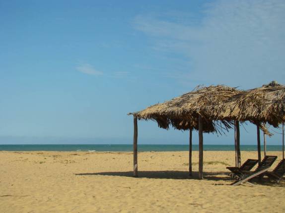 Céu azul em CaraÃva - BA Céu azul em CaraÃva - BA