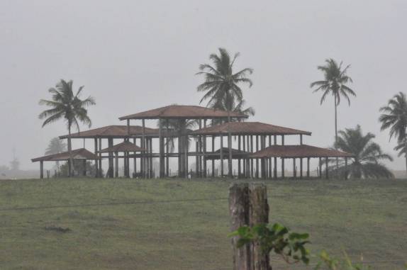 Currau moderno, no caminho para Corumbau - BA