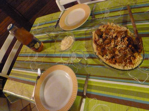 Deliciosa macarronada preparada pela Ana em Tròis Rivières, no sul de Basse Terre, em Guadalupe, no Caribe Deliciosa macarronada preparada pela Ana em Tròis Rivières, no sul de Basse Terre, em Guadalupe, no Caribe