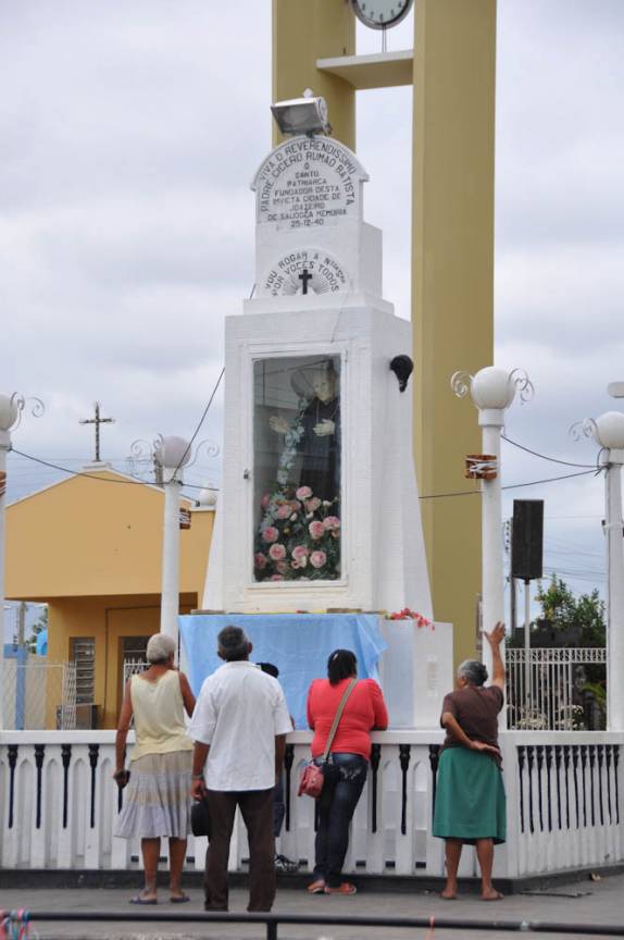 Devoção ao Padre CÃcero em Juazeiro do Norte - CE Devoção ao Padre CÃcero em Juazeiro do Norte - CE