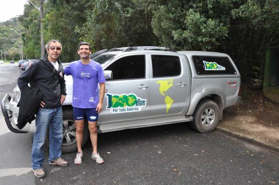 Encontro com o Julio, colega dos tempos de triatlo, no Parque Barigui, em Curitiba - PR Encontro com o Julio, colega dos tempos de triatlo, no Parque Barigui, em Curitiba - PR