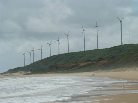 Energia eólica no lado paraibano da fronteira com Rio Grande do Norte