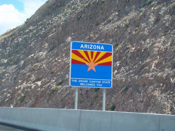Entrando no estado do Arizona, depois de visitar o Hoover Dam, nos Estados Unidos Entrando no estado do Arizona, depois de visitar o Hoover Dam, nos Estados Unidos