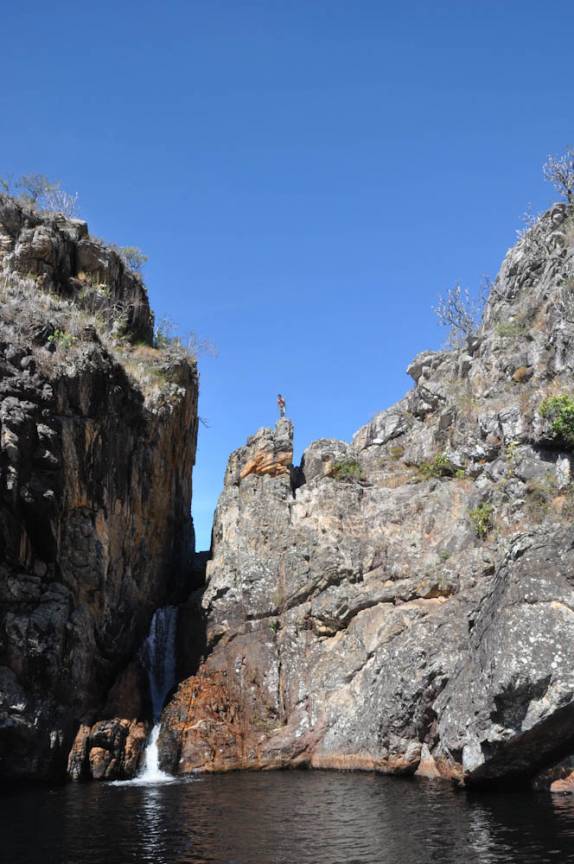 Escalando os paredões da Cachoeira da Andorinha, no Parque Nacional da Serra do Cipó - MG Escalando os paredões da Cachoeira da Andorinha, no Parque Nacional da Serra do Cipó - MG