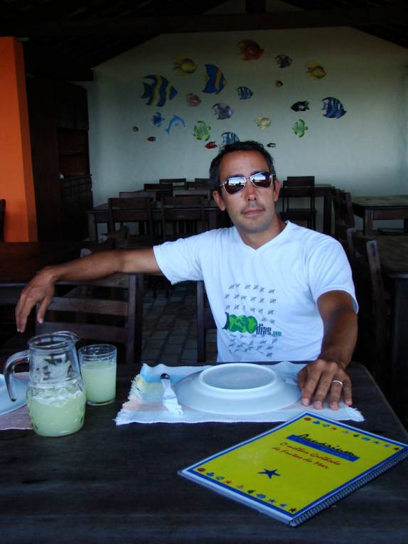 Esperando o almoço em Maracajaú - RN Esperando o almoço em Maracajaú - RN