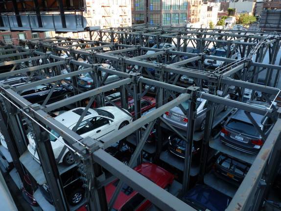 Estacionamento em Nova Iorque - Estados Unidos Estacionamento em Nova Iorque - Estados Unidos