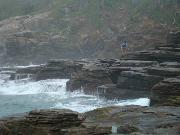 Explorando a Praia da Foca, em Búzios - RJ Explorando a Praia da Foca, em Búzios - RJ