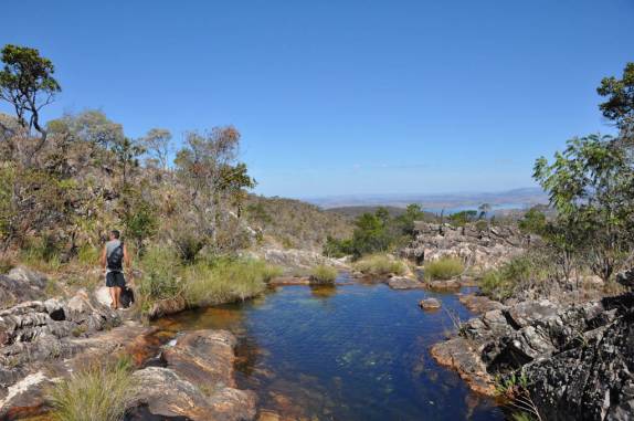 Explorando rio e a vista no alto da serra em Delfinópolis - MG Explorando rio e a vista no alto da serra em Delfinópolis - MG