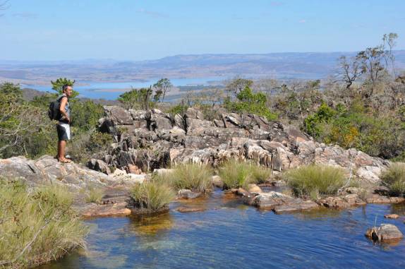 Explorando rio e a vista no alto da serra em Delfinópolis - MG Explorando rio e a vista no alto da serra em Delfinópolis - MG