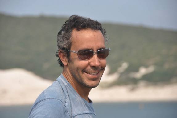 Feliz da vida, na Ponta do Atalaia, em Arraial do Cabo - RJ Feliz da vida, na Ponta do Atalaia, em Arraial do Cabo - RJ