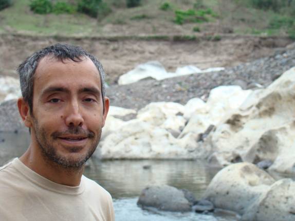 Feliz da vida na caminhada pelo Canyon de Somoto, na Nicarágua