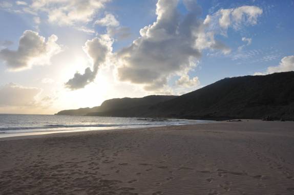 Fim de tarde na Praia do Leão em Fernando de Noronha - PE Fim de tarde na Praia do Leão em Fernando de Noronha - PE