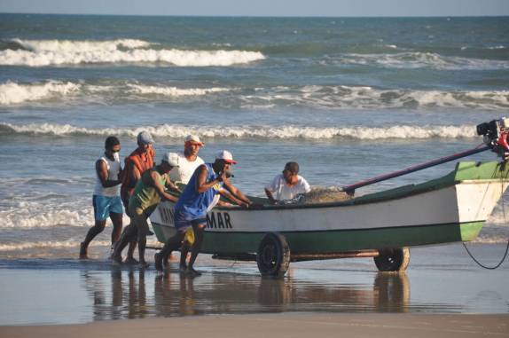 Final de pescaria em Mangue Seco - BA