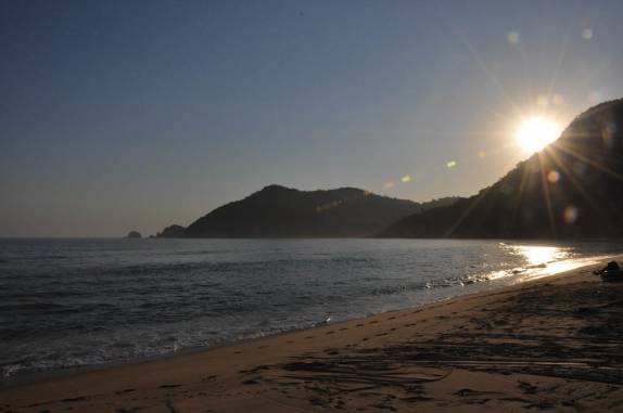 Final de tarde na Praia do Sono, em Parati - RJ Final de tarde na Praia do Sono, em Parati - RJ