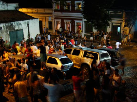 Fiona no meio do pré-carnaval de Olinda - PE Fiona no meio do pré-carnaval de Olinda - PE