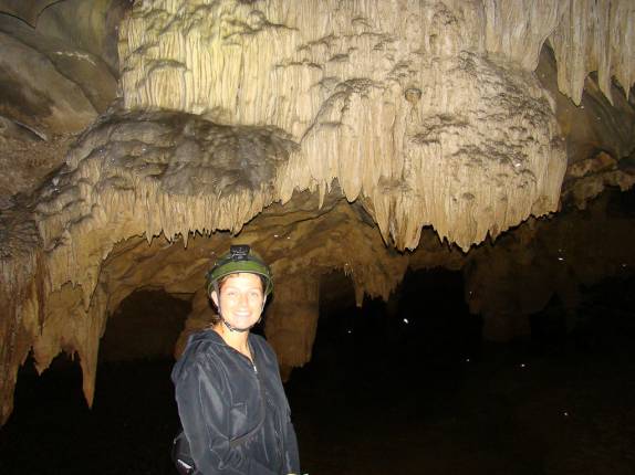 Formação dentro da caverna Santana, no PETAR Formação dentro da caverna Santana, no PETAR