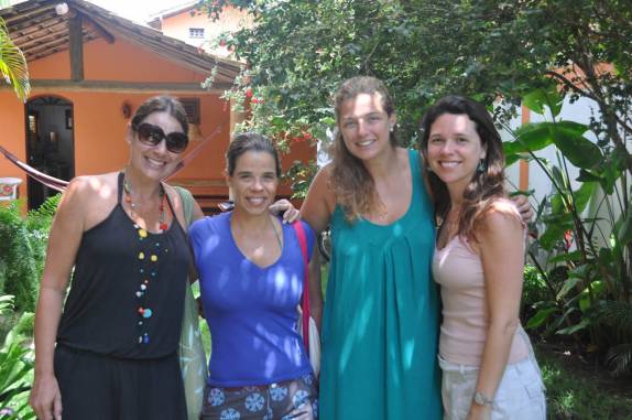 Foto de despedida das amigas, em Trancoso - BA Foto de despedida das amigas, em Trancoso - BA