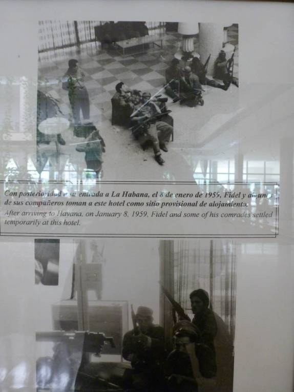 Fotos históricas da chegada dos guerrilheiros ao saguão do Hotel Habana Libre, em Havana - Cuba Fotos históricas da chegada dos guerrilheiros ao saguão do Hotel Habana Libre, em Havana - Cuba