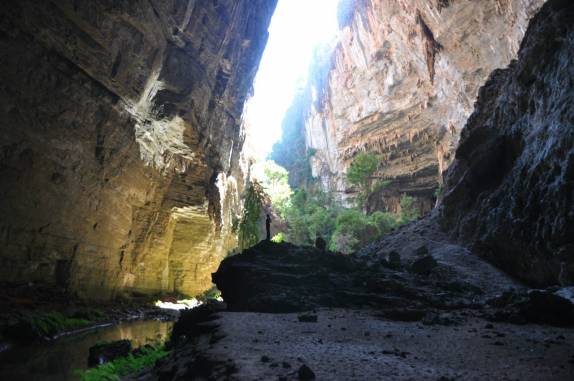 Interior da Caverna Janelão, no Parque Nacional Cavernas do Peruaçu, próximo à Januária - MG Interior da Caverna Janelão, no Parque Nacional Cavernas do Peruaçu, próximo à Januária - MG