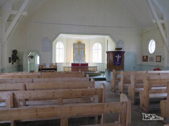 Interior da igreja norueguesa em Grytviken, na Geórgia do Sul Interior da igreja norueguesa em Grytviken, na Geórgia do Sul