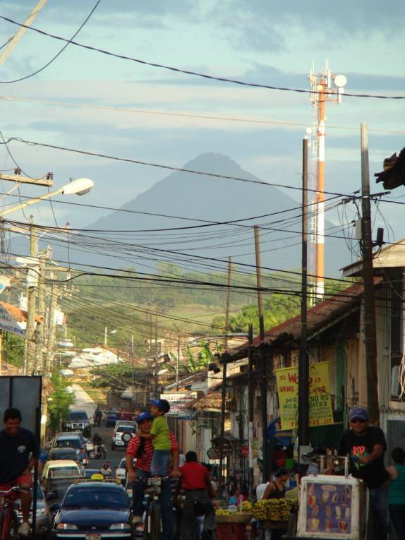 León, na Nicarágua, uma cidade ao pé de vulcões