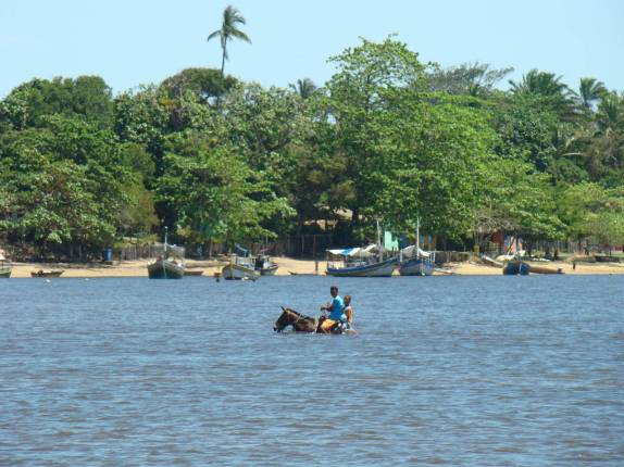 Meio de transporte em CaraÃva - BA Meio de transporte em CaraÃva - BA