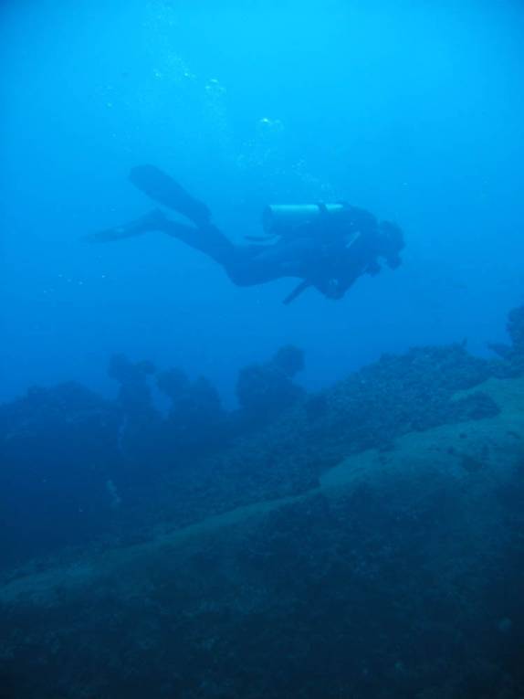 Mergulho no naufrágio Artemides, em Salvador - BA