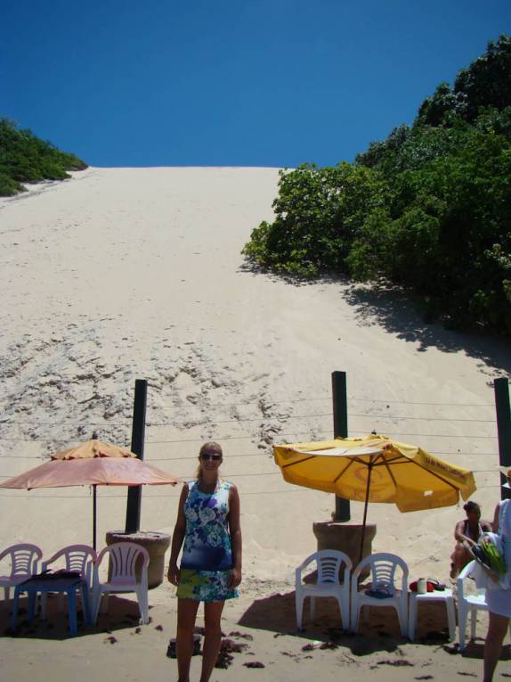 Morro do Careca interditado, na praia de Ponta Negra, em Natal - RN Morro do Careca interditado, na praia de Ponta Negra, em Natal - RN