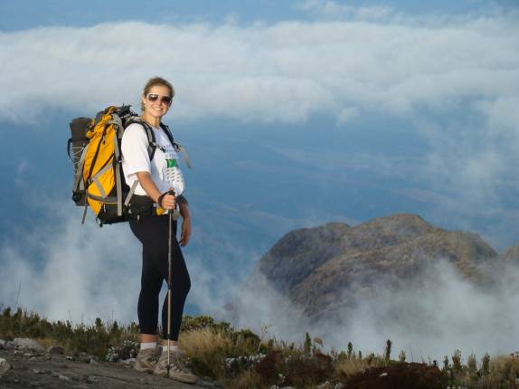 No alto da Pedra da Mina em Passa Quatro - MG, a 2.800 m de altitude No alto da Pedra da Mina em Passa Quatro - MG, a 2.800 m de altitude