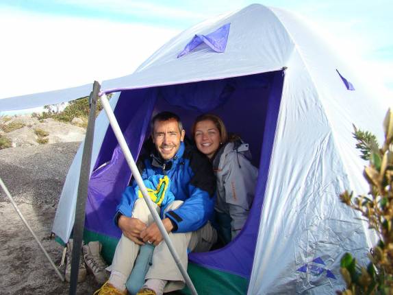 Nossa casa a 2.800 m de altitude na Pedra da Mina em Passa Quatro - MG Nossa casa a 2.800 m de altitude na Pedra da Mina em Passa Quatro - MG