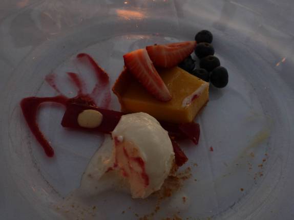 Nossa maravilhosa sobremesa no Perlan, famoso restaurante de Reykjavik, capital da Islândia