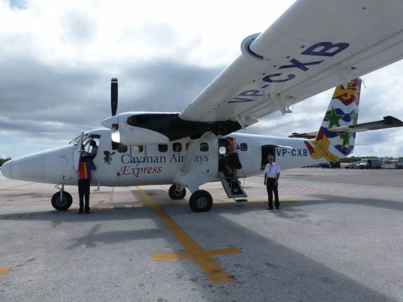 Nosso avião entre Grand Cayman e Little Cayman Nosso avião entre Grand Cayman e Little Cayman