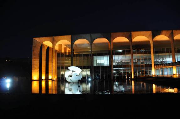 O Itamaraty, em Brasília - DF O Itamaraty, em Brasília - DF