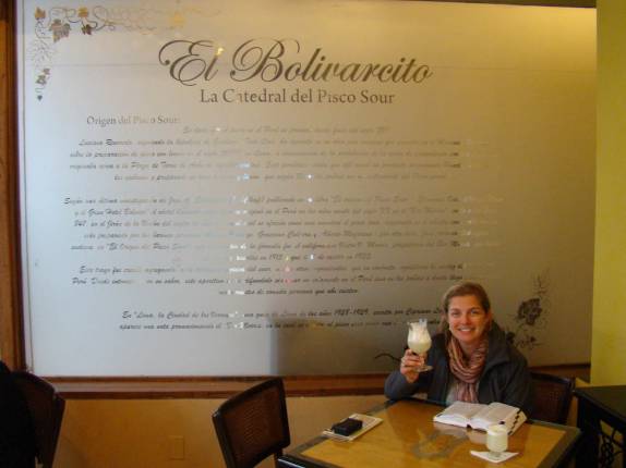 O melhor Pisco Sauer do mundo, no Gran Hotel Bolivar, na Plaza San Martin, em Lima, capital do Peru