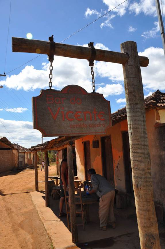 O simpático Bar do Vicente, em São João Batista, na região da Serra da Canastra - MG