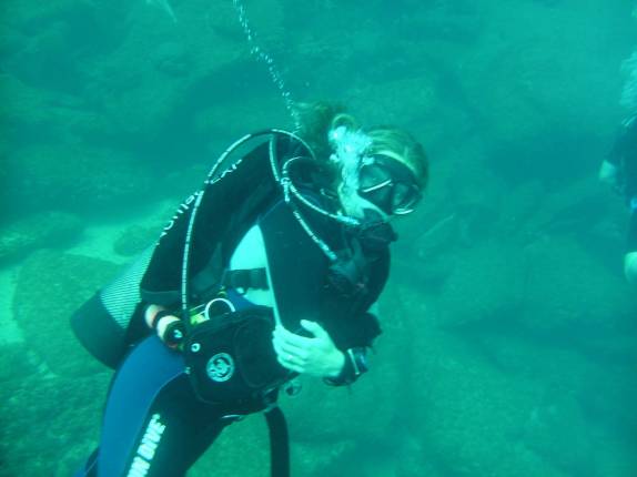 Passando frio no mergulho na Laje de Santos - SP Passando frio no mergulho na Laje de Santos - SP