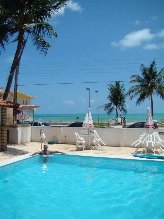 Piscina da pousada Mariluz em Maragogi - AL