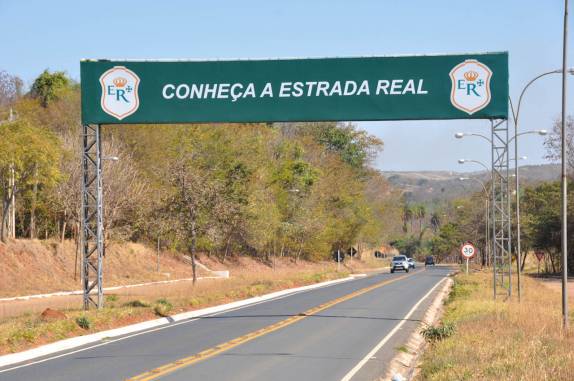 Placa indicatica da Estrada Real, na Serra do Cipó - MG Placa indicatica da Estrada Real, na Serra do Cipó - MG