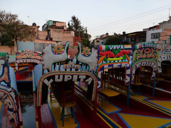 Porto fluvial no bairro de Xochimilco, na Cidade do México