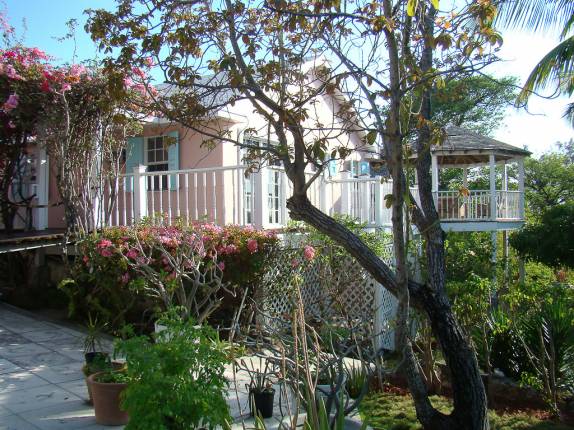 Pousada Bahama House Inn