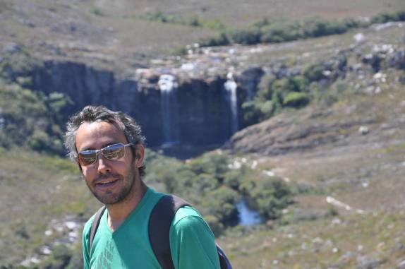 Primeira visão da Cachoeira do Bicame, na Lapinha, região da Serra do Cipó - MG Primeira visão da Cachoeira do Bicame, na Lapinha, região da Serra do Cipó - MG