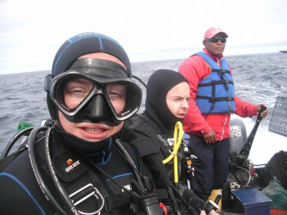 Pronta para o primeiro mergulho em Cousin Rock, na Isla Santiago - Galápagos