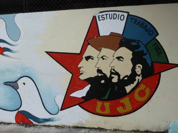 Propagandas do socialismo, muito comum nas ruas de Havana - Cuba Propagandas do socialismo, muito comum nas ruas de Havana - Cuba