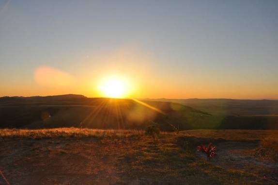 Pôr-do-sol no Mirante da Serra em Carrancas - MG